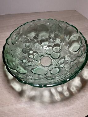 Libbey Orchard Fruit Green Glass Serving Bowl 9" Round